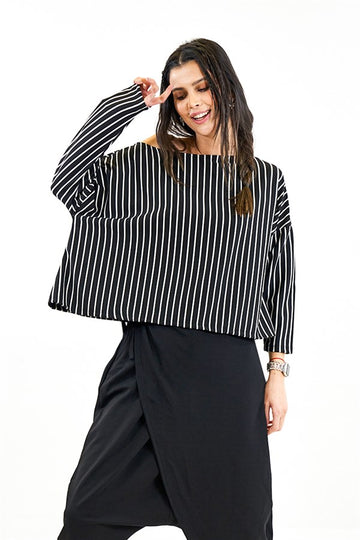 Siyah Beyaz Dikey Çizgili Crop Top